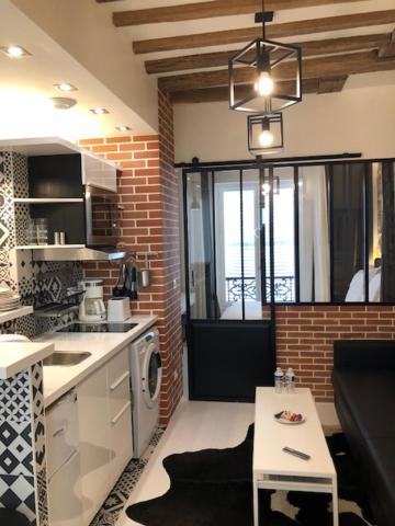 Appartement Aix, Neuf Tout Equipe ปารีส ภายนอก รูปภาพ